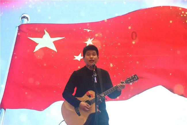 解开王家卫留下的7个“谜语”后,我断言:这剧评分,很快会破9