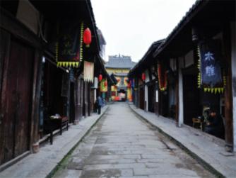 午后急跌三大股指大幅低收,北向资金尾盘抢筹